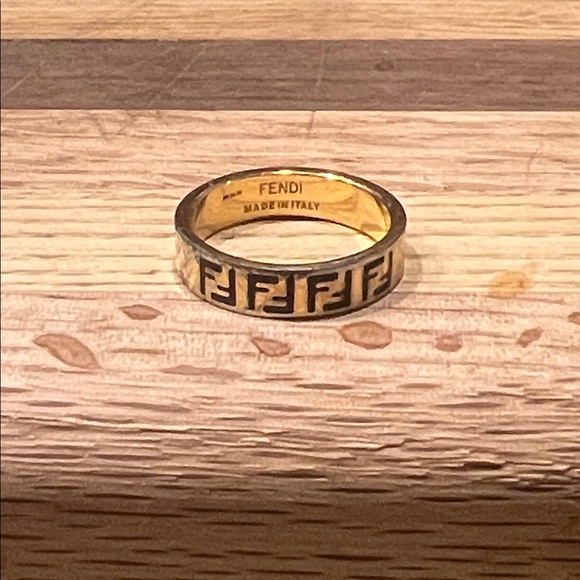 Fendi Black and Gold Men's Band